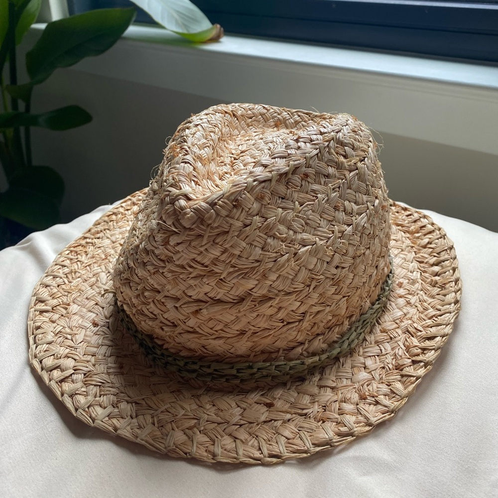 Straw hat
